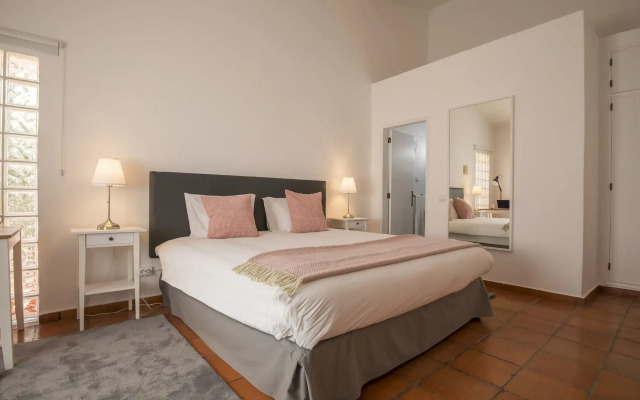Vila Sta Teresinha Suites