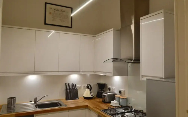 1 Bedroom Morningside Apartment