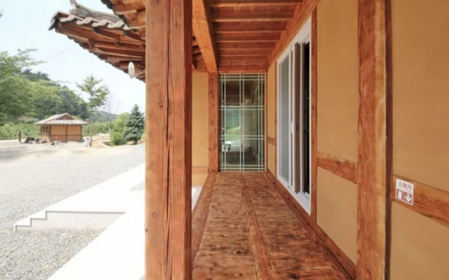 Yangyang Geumpurae Pension