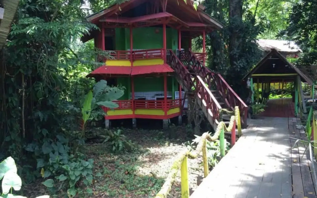 Yare Jungle Lodge