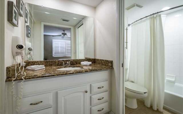 Estero Island Beach Villas 204 - Two Bedroom Condo