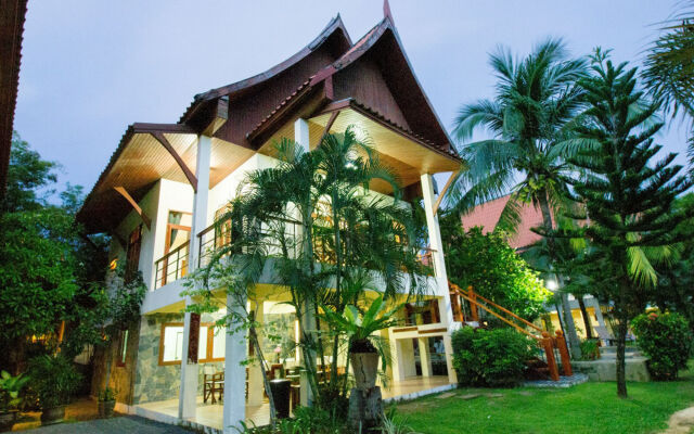 Aisawan Villas