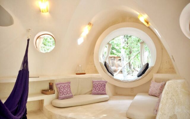 Room-unique Jungle Dome Kaa