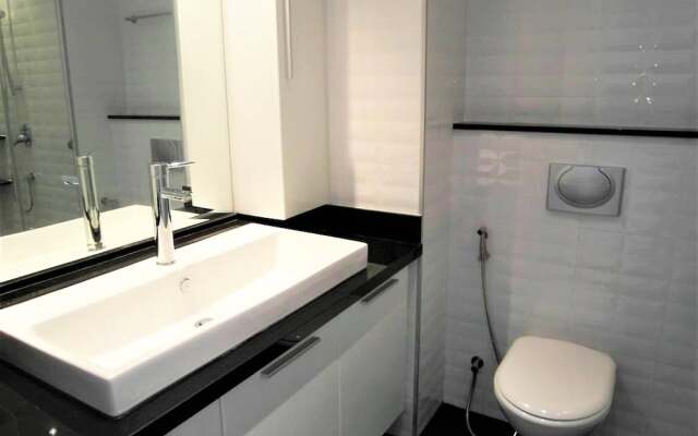 Fantastic sea View Beach Condo