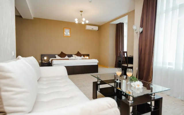 Tip Top Hotel City Center