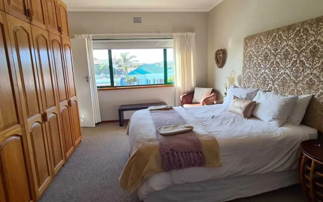 Sandra's Guest House