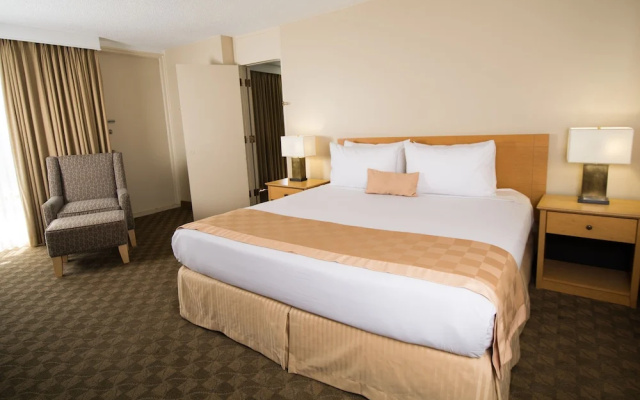 Ramada Edmonton Hotel & Conference Centre