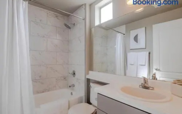 Landing Modern Apartment With Amazing Amenities Id87235