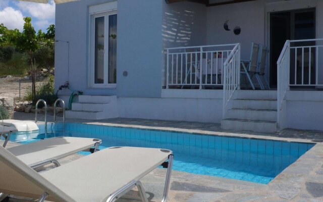 Stylish Villa in Loutra with Private Pool & Garden near Sea Beach