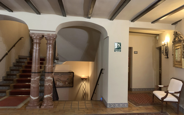 Hotel Santo Domingo Lucena