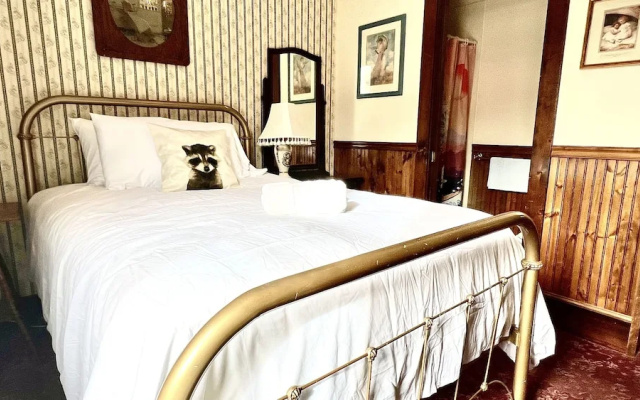 Hotel La More at The Bisbee Inn