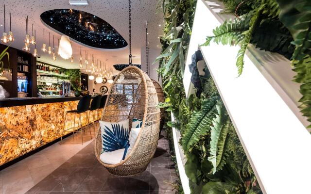 voco Strasbourg Centre The Garden by IHG