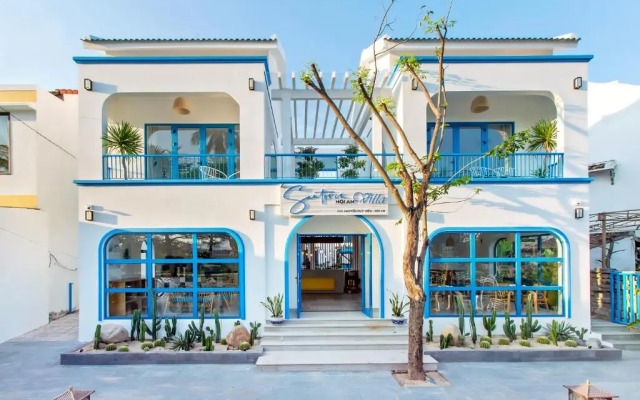 Santorin HoiAn Villa