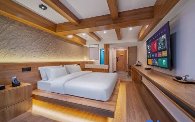 Youyi Homestay (Chongqing Aegean Shopping Park)