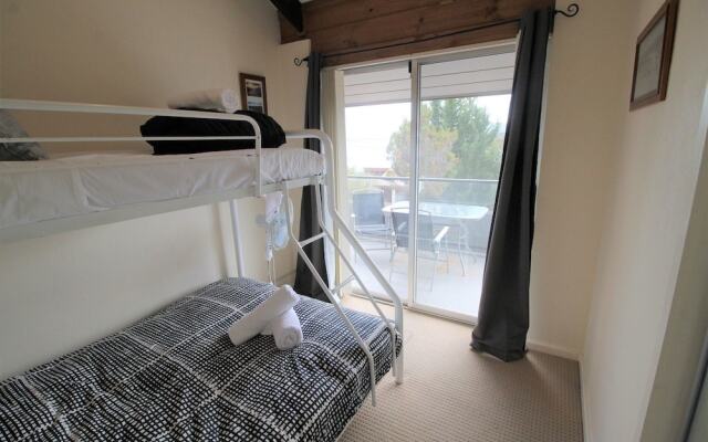 Kooringa 9 - Great Lake Jindabyne Views