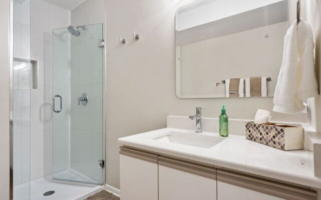 Whiskey's Hillside Retreat -holiday Hills Branson - Golf Resort