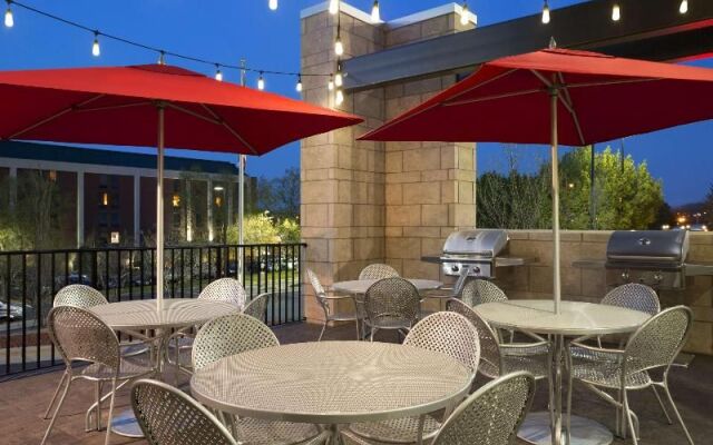Home2 Suites Greensboro Airport, NC