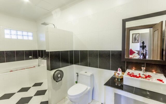 Ravel Boutique Hotel