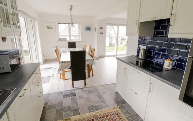 38 Carrowhubbock Holiday Village