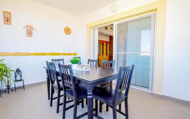 Fantastic holiday with small children - 200m from beach