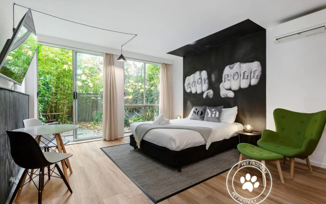 SoYa on Davis Apartment Hotel – Guest Rooms – Melbourne