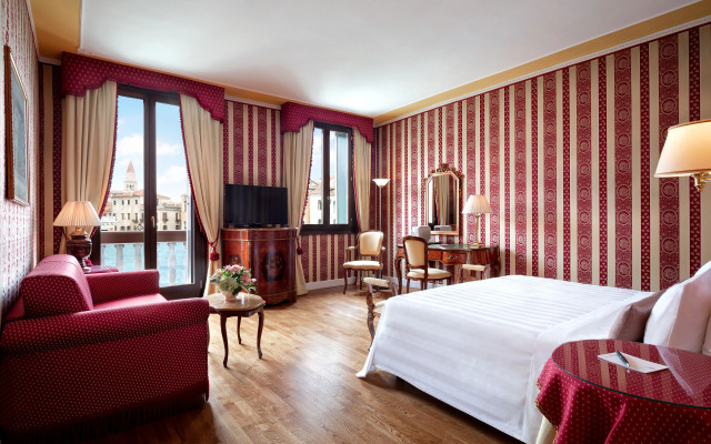 Sina Palazzo Sant'Angelo