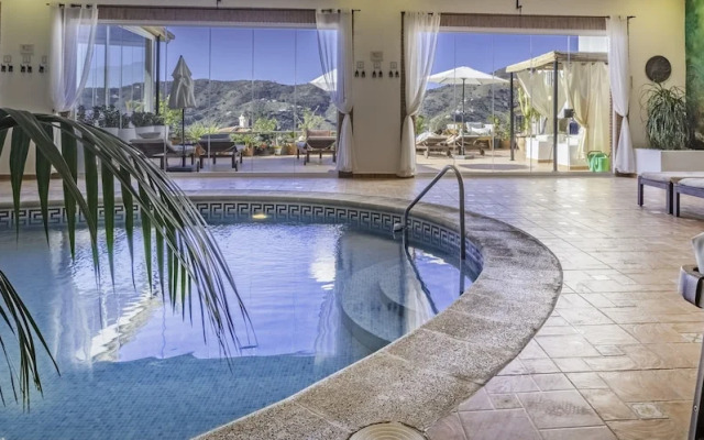 Malaga Hills Boutique & Wellness Hotel