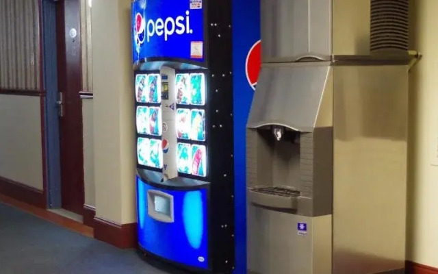 Causeway Bay Hotel Sparwood