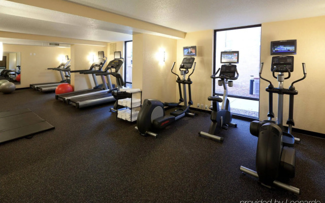 Delta Hotels by Marriott Minneapolis Northeast