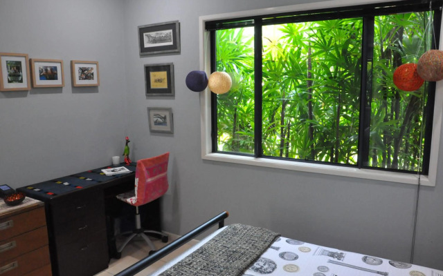 Stunning Magnetic Island Home,Private, Large Pool,Adults Only