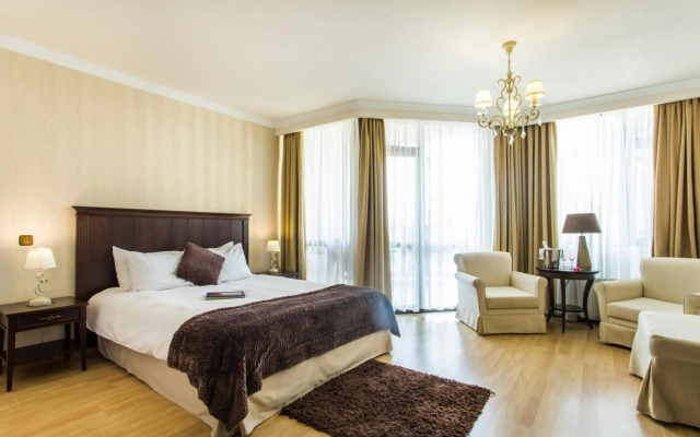 Premier Luxury Mountain Resort