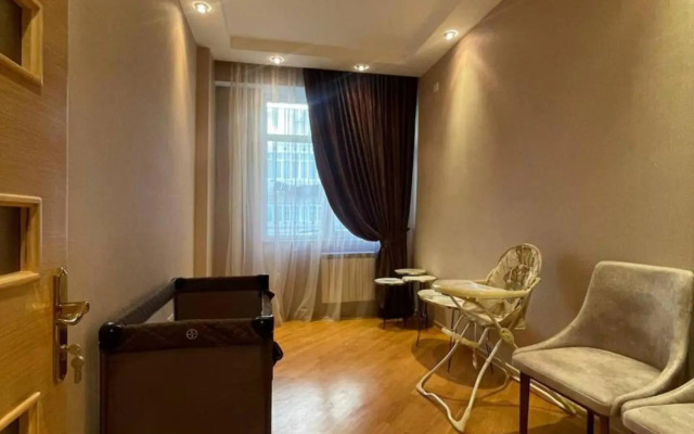 Spacious Apartment in Yerevan By Home Elite