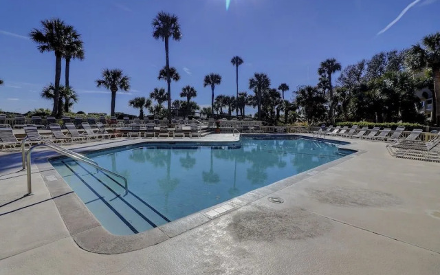 Captains Walk 468 by RedAwning