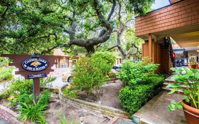 Clarion Collection Carmel Oaks Inn