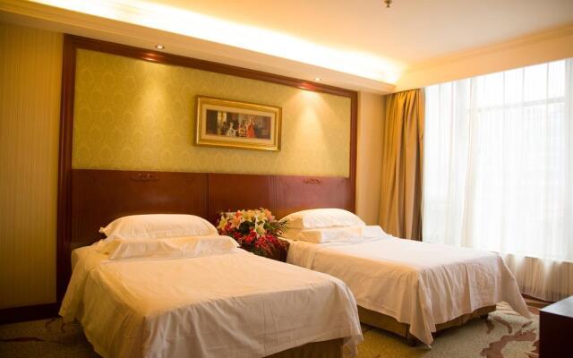 Vienna Hotel Xiangyang Railway Station