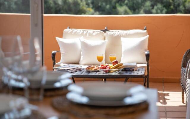 1 MARBELLA BEACH GoLF