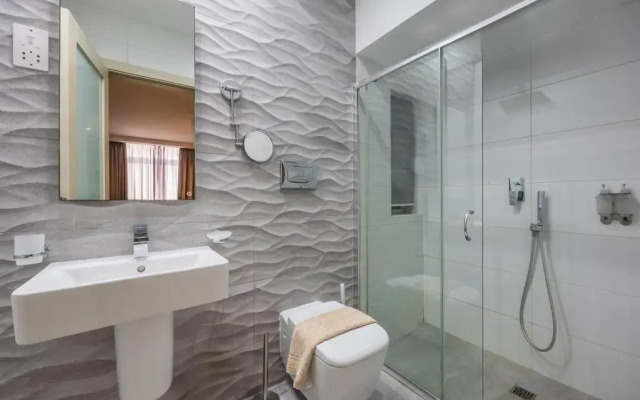 Jules Suites