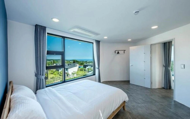Seogwipo Moira Spa Pension