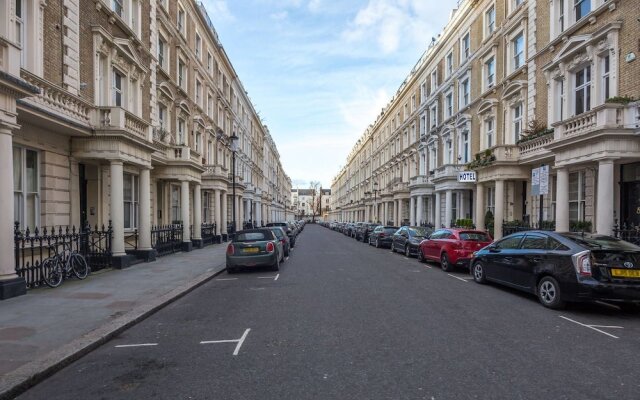 Gorgeous Flat For 4 In The Centre Of Notting Hill