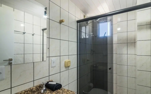 Apt in Downtown BC 350m From the Beach Pae1002