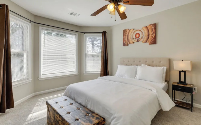 Stone Mountain Vacation Rental With Deck!