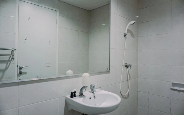 Stunning And Spacious 2Br Green Bay Condominium Apartment