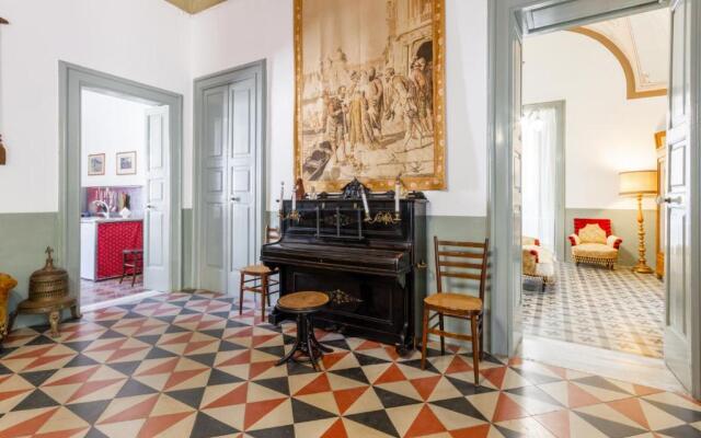 Domus Perrone Liberty Flat