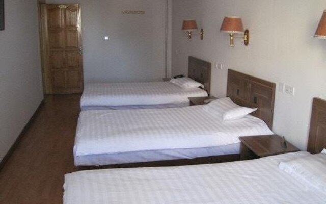 Xinxin Holiday Hotel