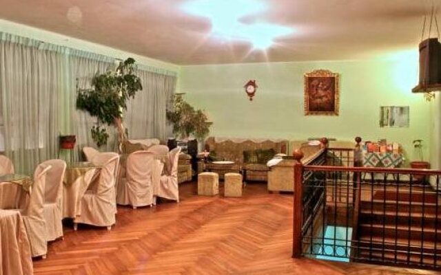 Las Torres Hostal