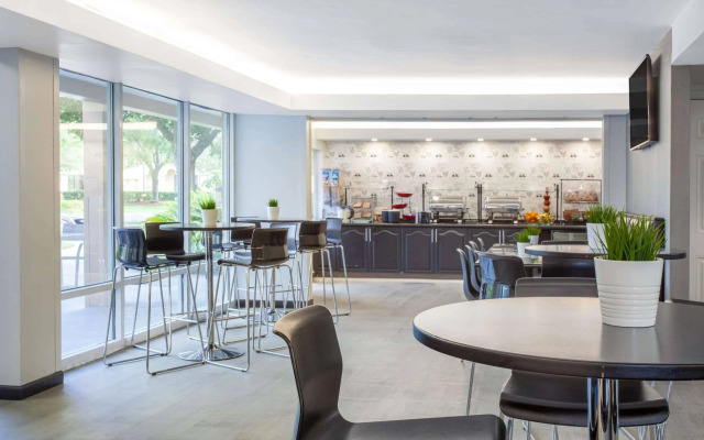 Quality Inn Orlando Near International Drive