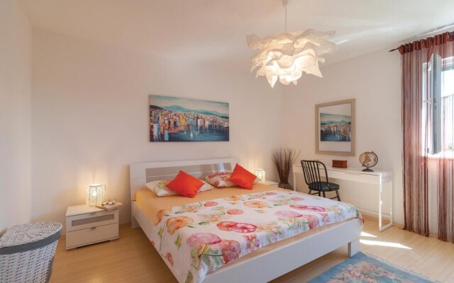 Amazing Home in Split With Wifi and 2 Bedrooms