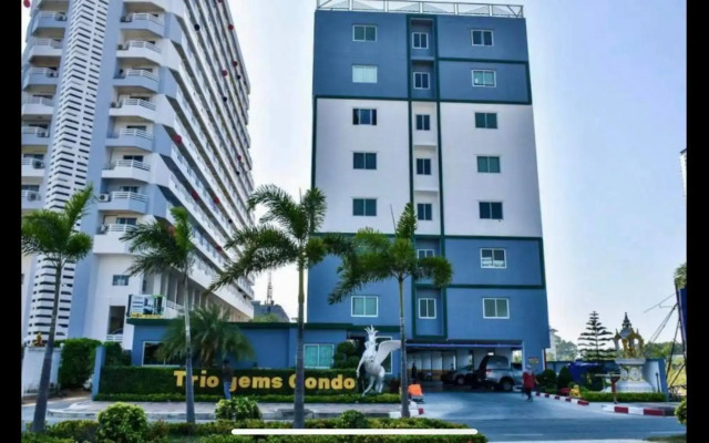 Trio Gems Condo Beach