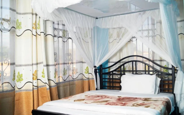 Jaden Hotel & Lounge
