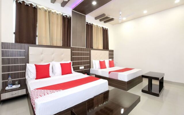 OYO 12354 Hotel Sangreela